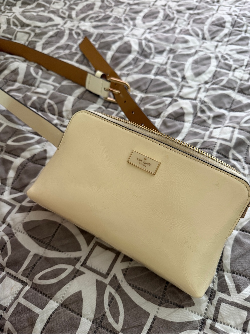 kate spade cream leather belt l -xl with tan strap and gold hardware